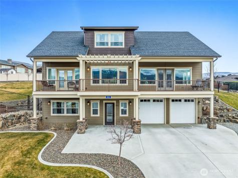 852 Sage Crest Drive Wenatchee WA 98801