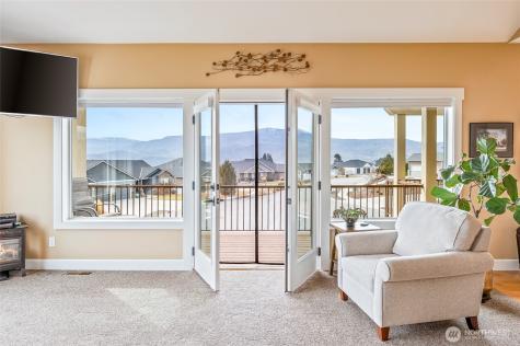 852 Sage Crest Drive Wenatchee WA 98801