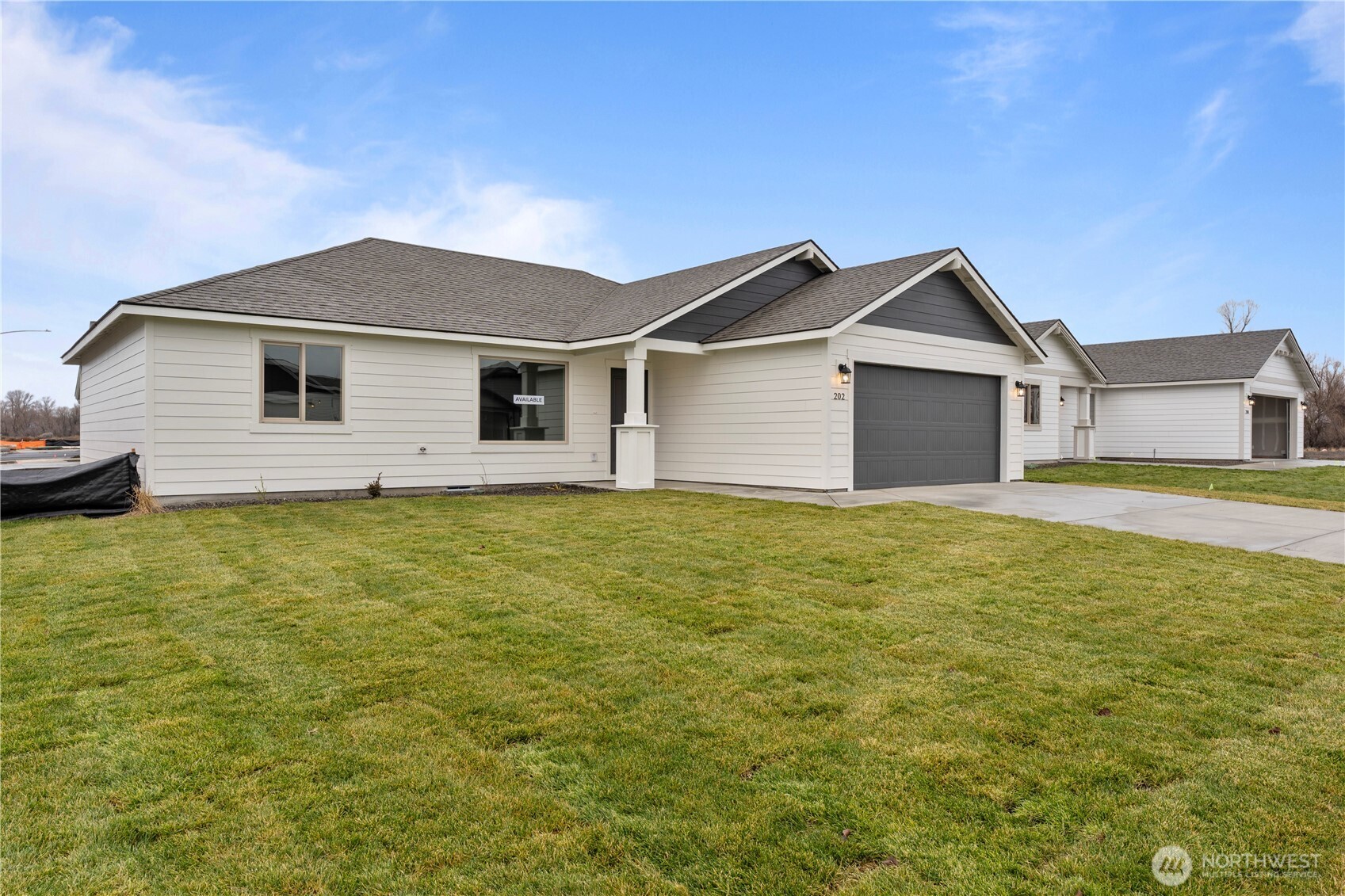 202 N Sandy Loop Moses Lake WA 98837