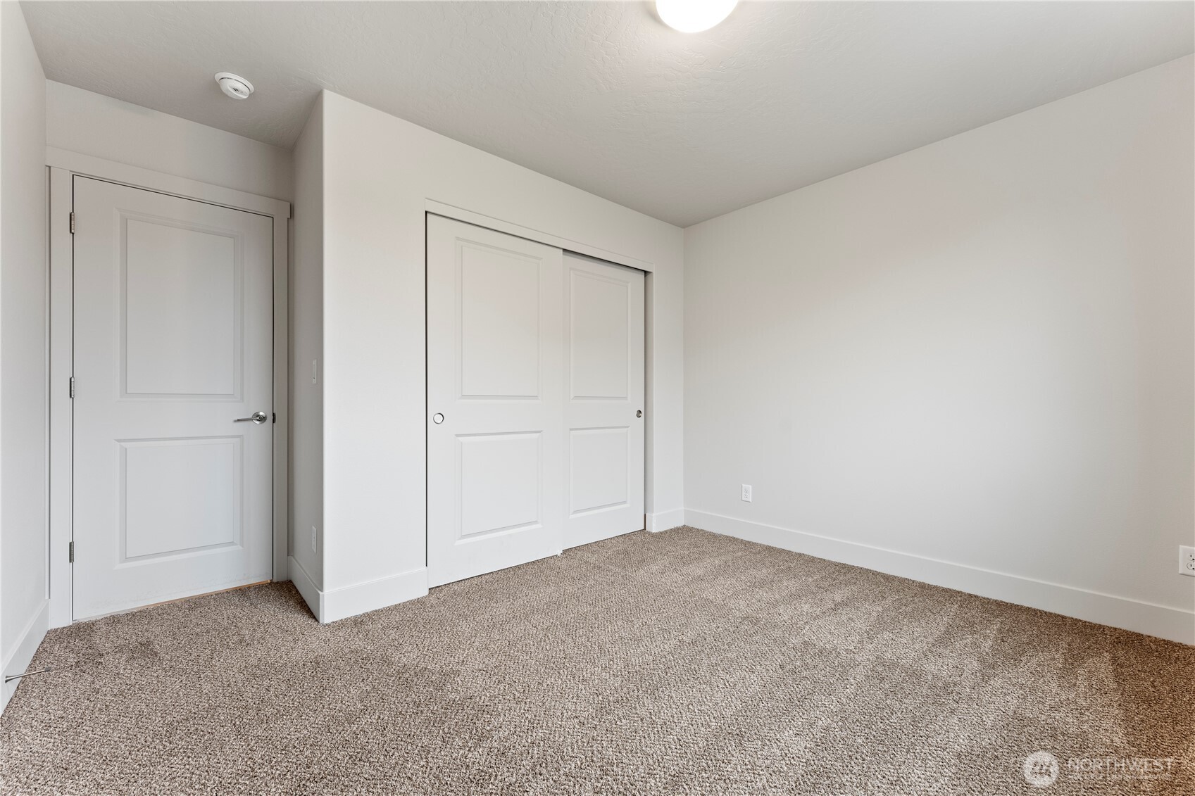 202 N Sandy Loop Moses Lake WA 98837