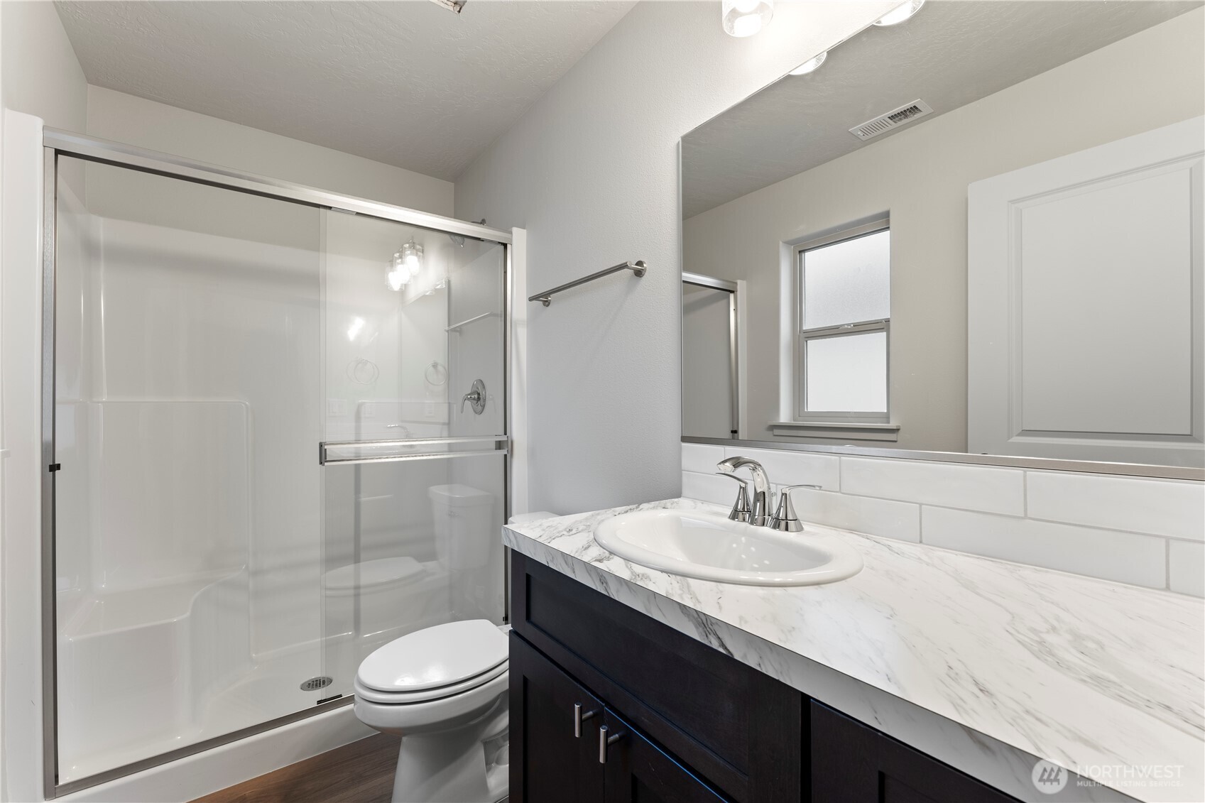202 N Sandy Loop Moses Lake WA 98837