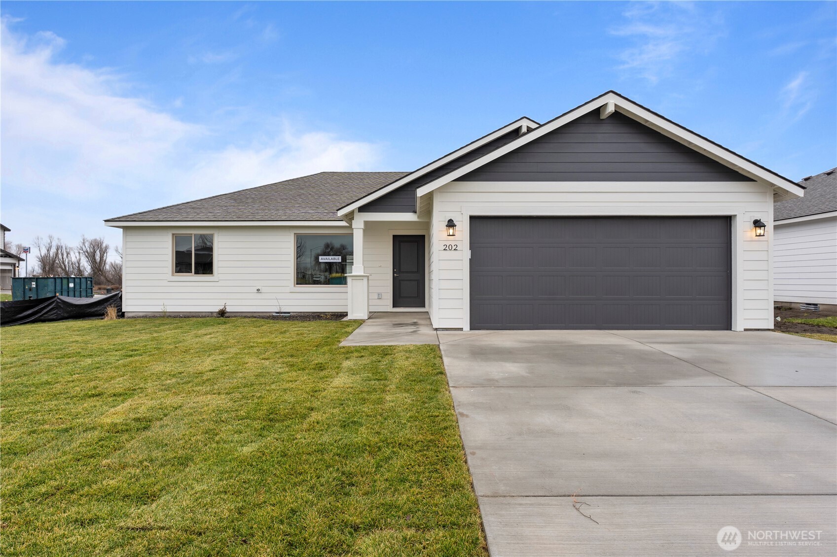 202 N Sandy Loop Moses Lake WA 98837