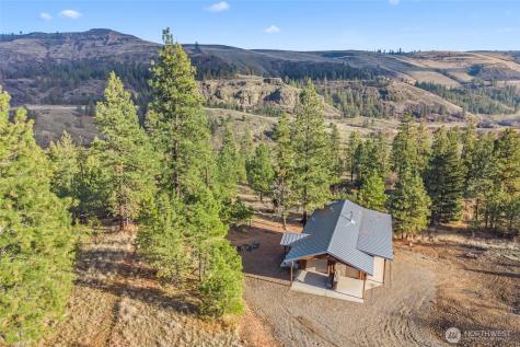 31741 Ringneck Lane E Davenport WA 99122