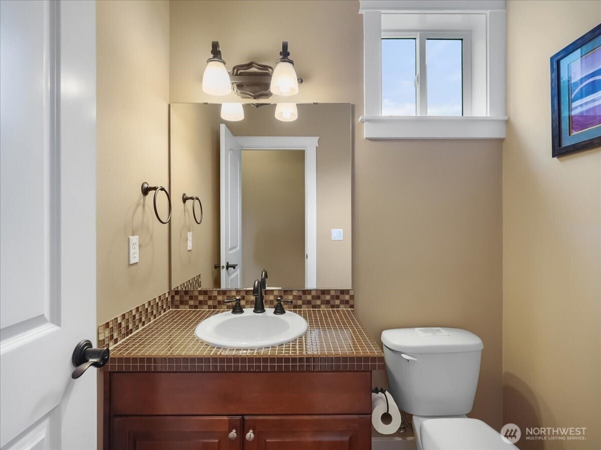 2321 Alder Street Milton WA 98354