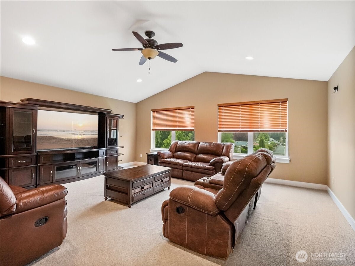 2321 Alder Street Milton WA 98354