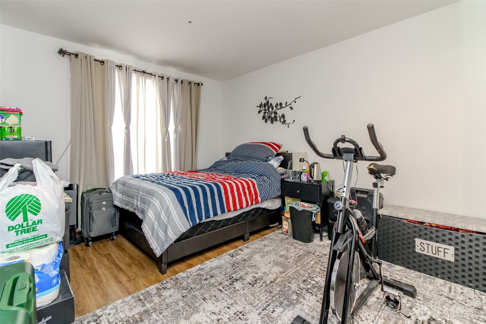 9307 S 237th Place Kent WA 98031