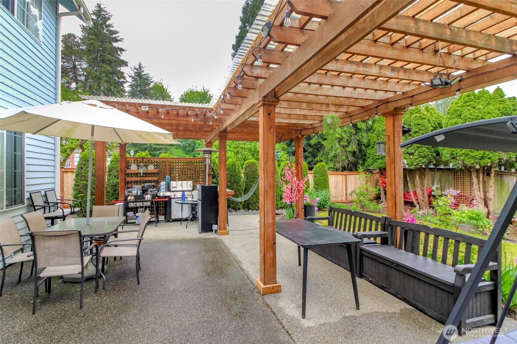 9307 S 237th Place Kent WA 98031