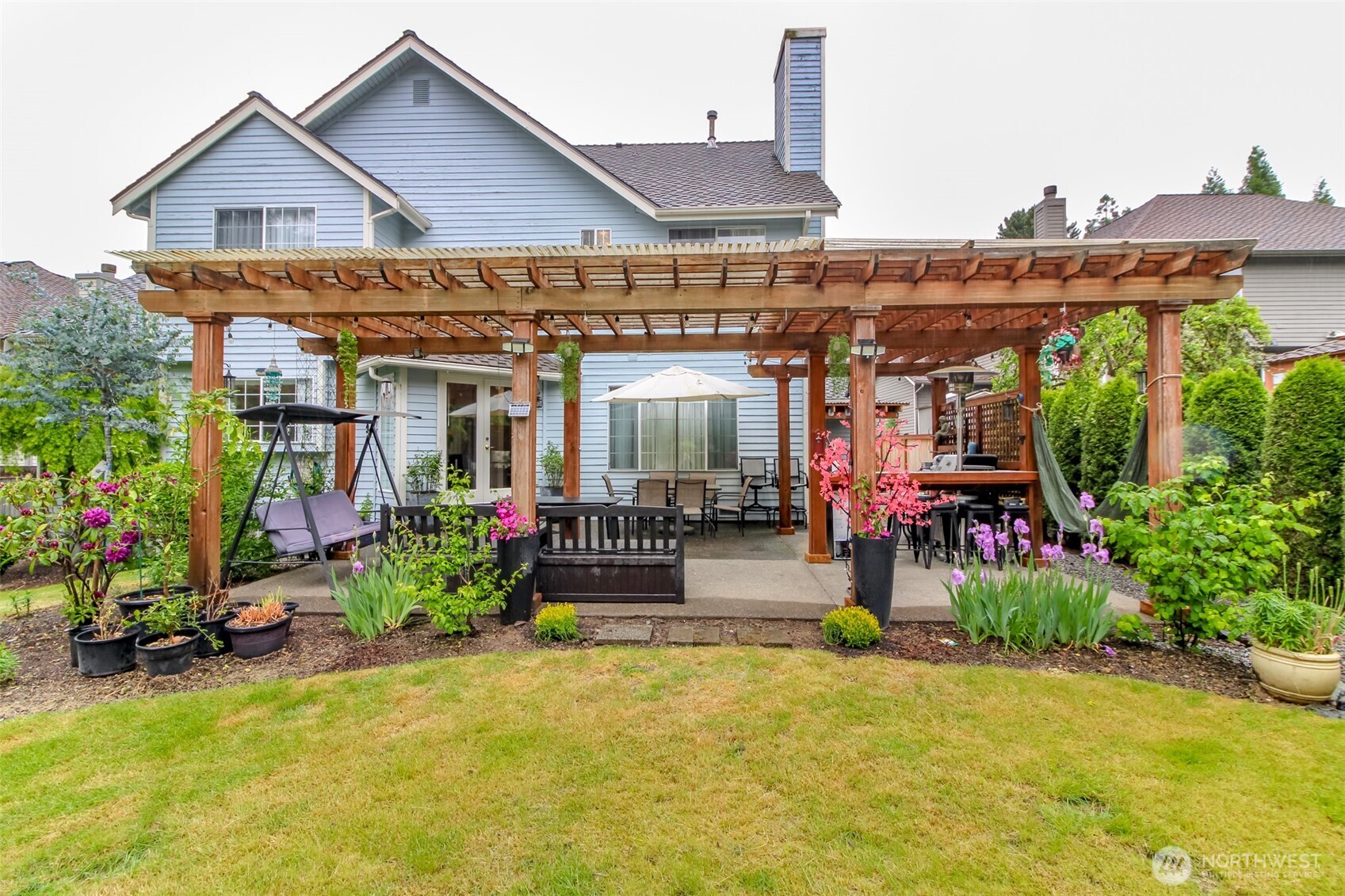 9307 S 237th Place Kent WA 98031