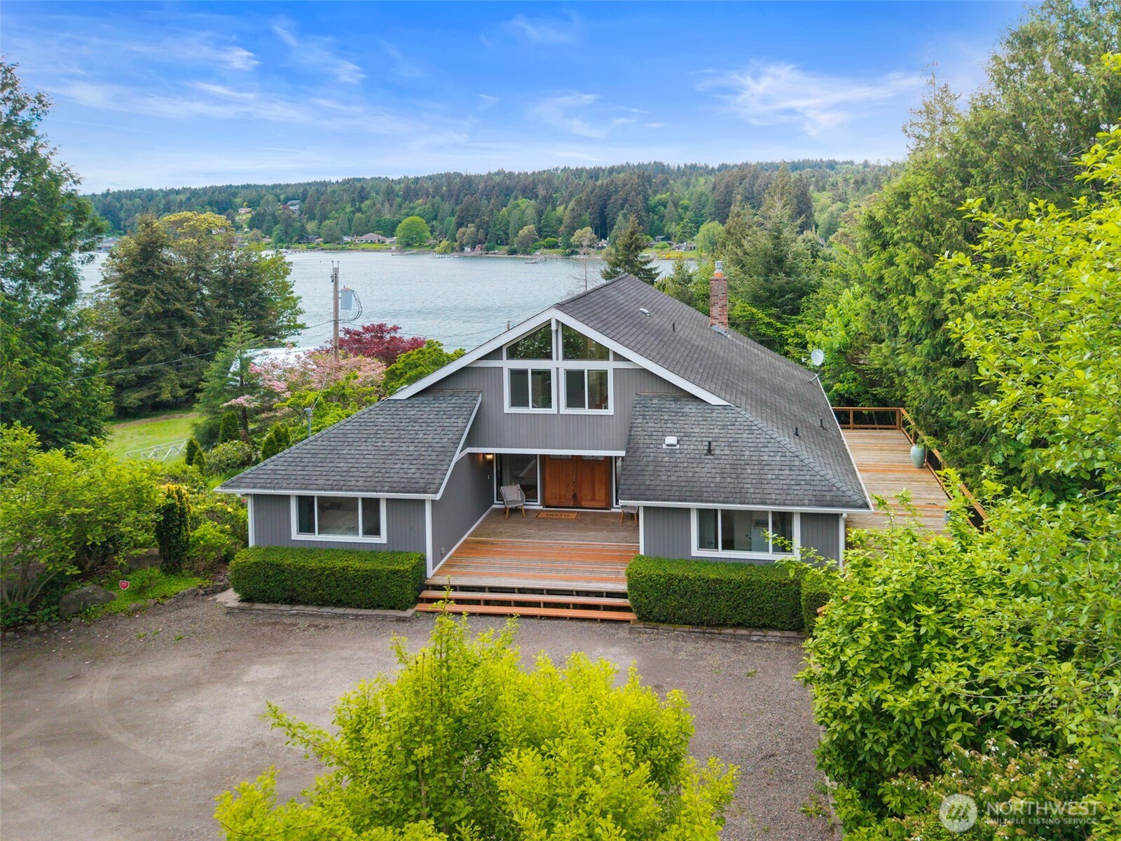 21275 Indianola Road NE Poulsbo WA 98370