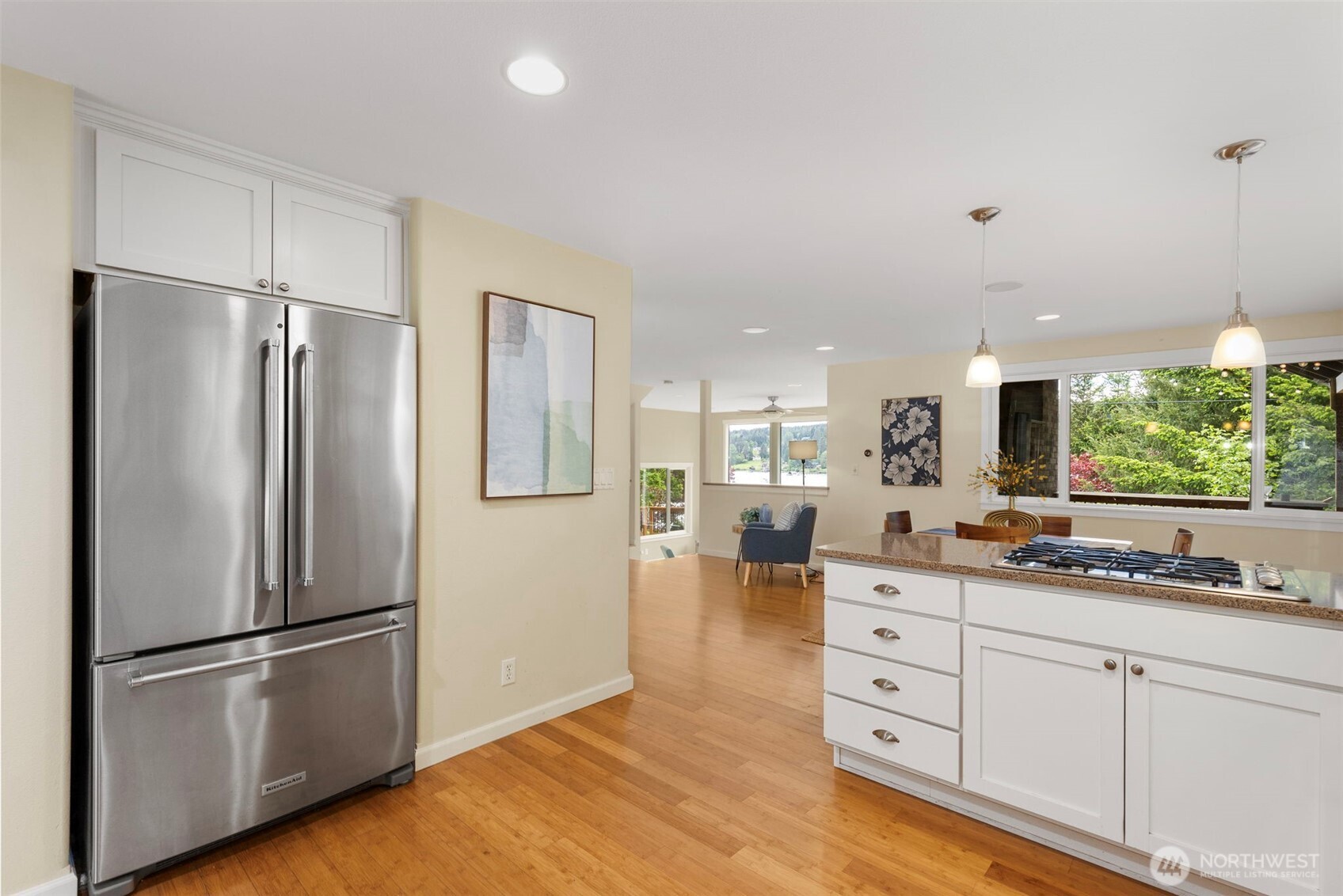 21275 Indianola Road NE Poulsbo WA 98370