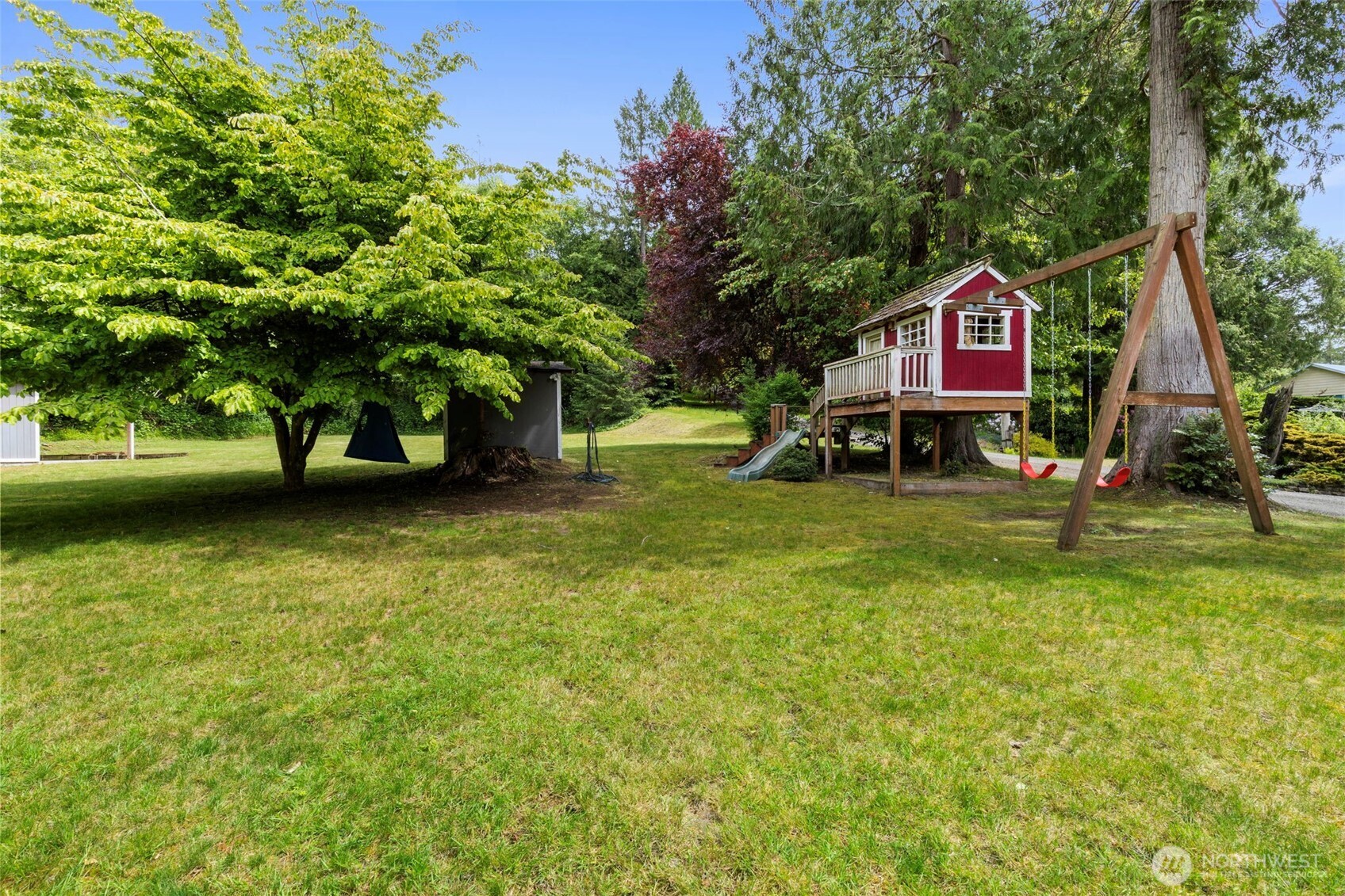 21275 Indianola Road NE Poulsbo WA 98370