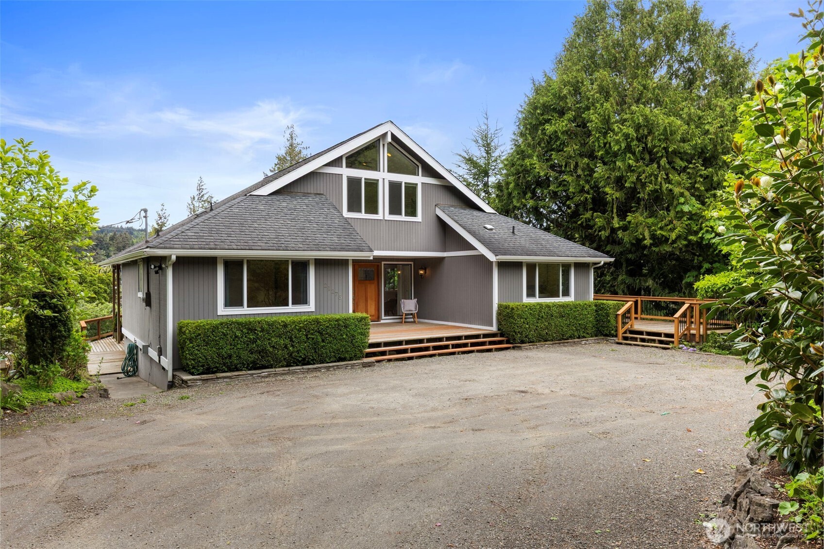 21275 Indianola Road NE Poulsbo WA 98370