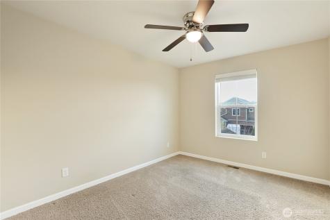 4758 Driftwood Street Bremerton WA 98312