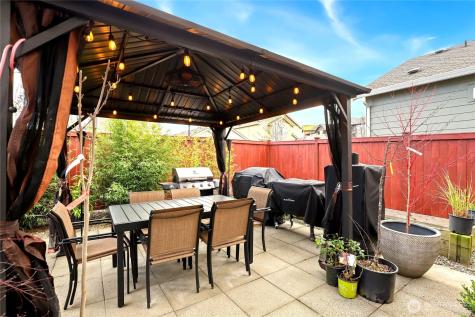 4758 Driftwood Street Bremerton WA 98312