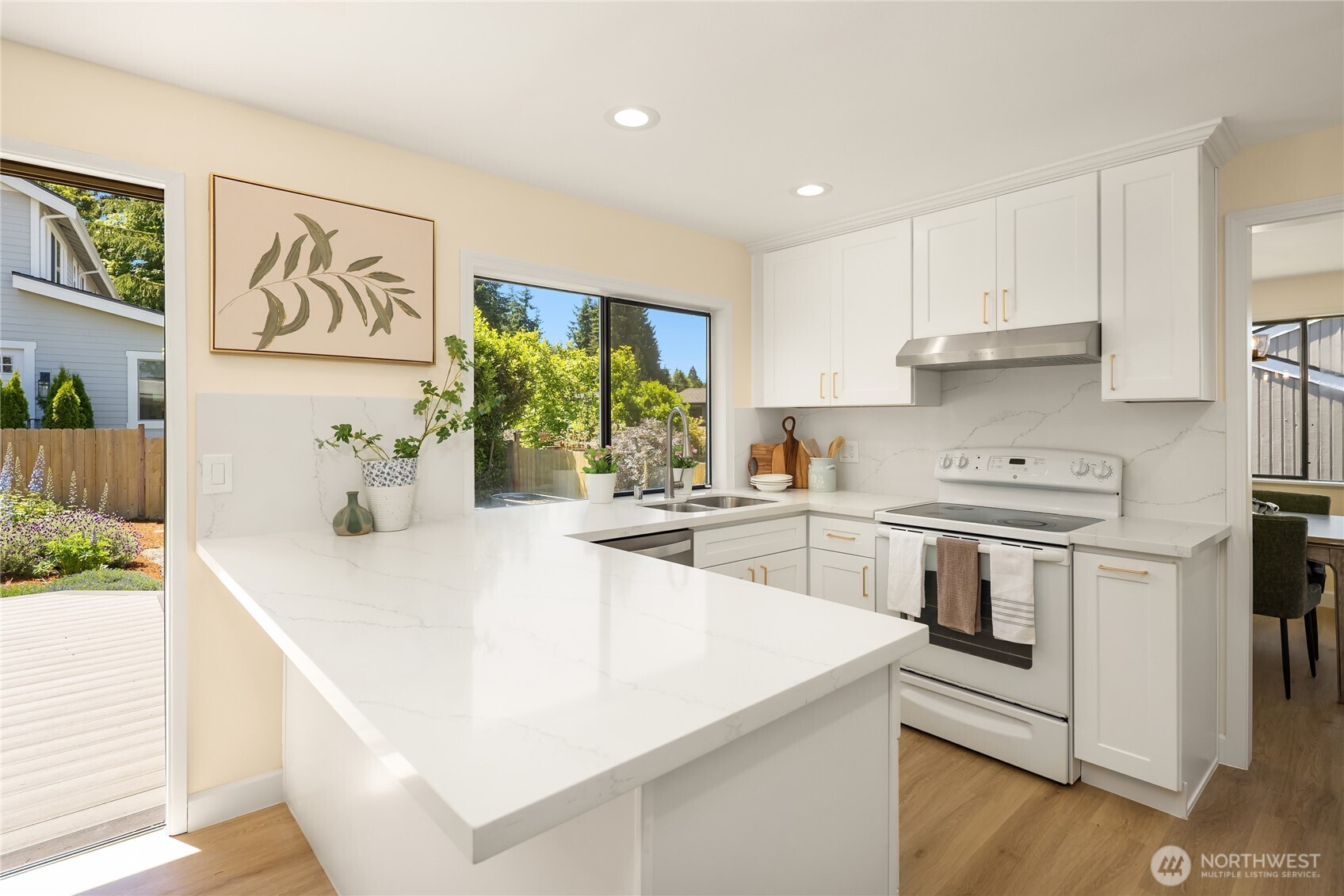 15015 SE 46th Place Bellevue WA 98006