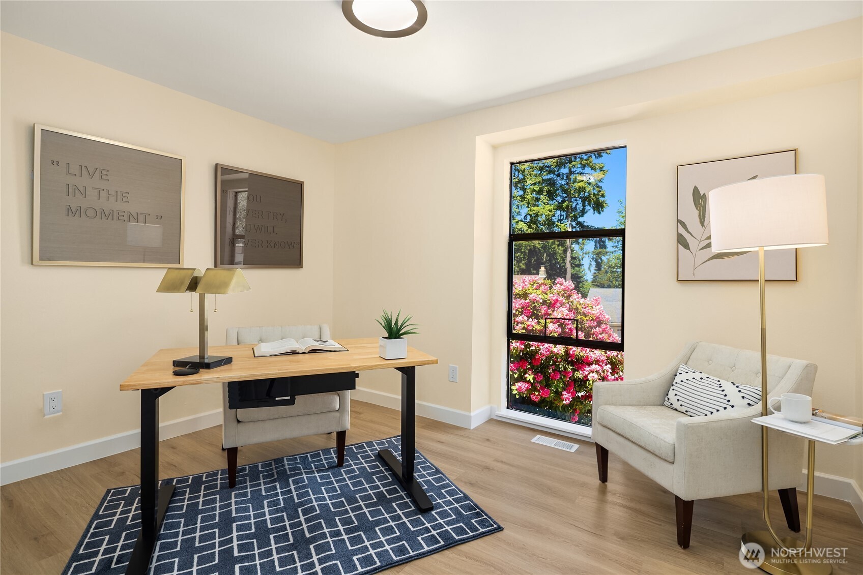 15015 SE 46th Place Bellevue WA 98006