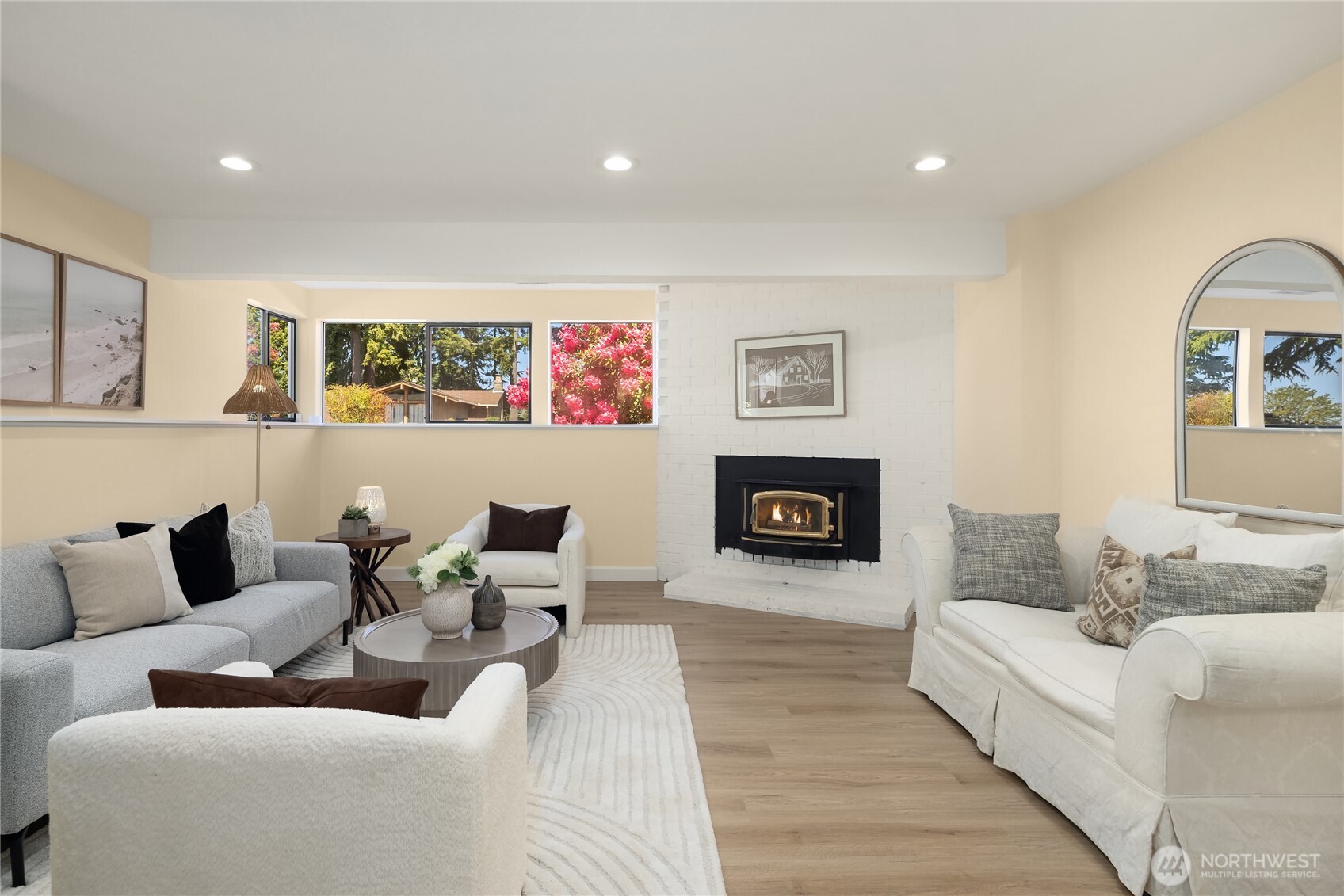 15015 SE 46th Place Bellevue WA 98006