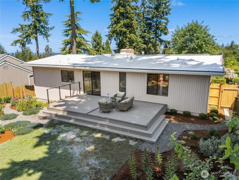 15015 SE 46th Place Bellevue WA 98006