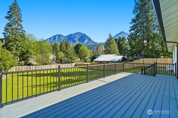 44421 Pine Road Gold Bar WA 98251