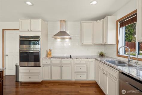 151 NE Myrlis Joy Drive Tahuya WA 98588