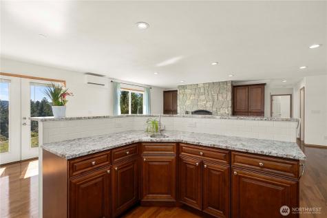 151 NE Myrlis Joy Drive Tahuya WA 98588
