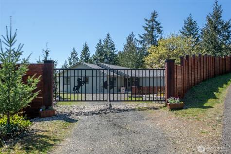 151 NE Myrlis Joy Drive Tahuya WA 98588