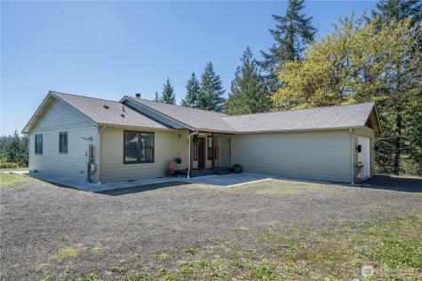 151 NE Myrlis Joy Drive Tahuya WA 98588