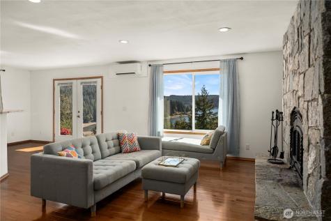 151 NE Myrlis Joy Drive Tahuya WA 98588
