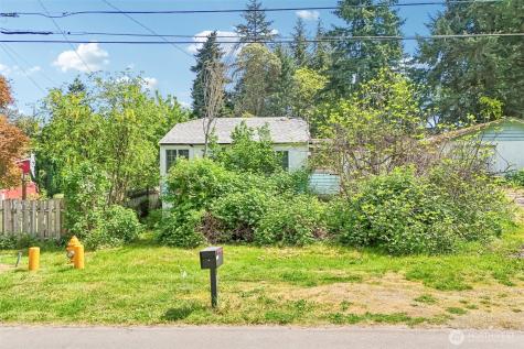 12242 10TH Seattle WA 98168