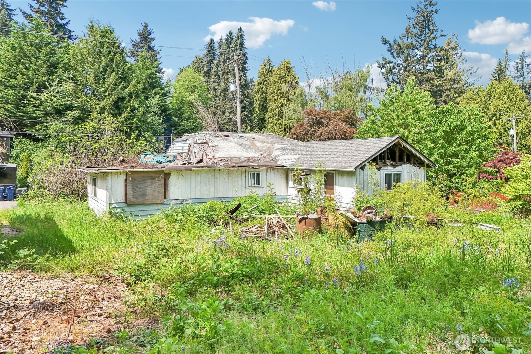 12242 10th Avenue S Seattle WA 98168