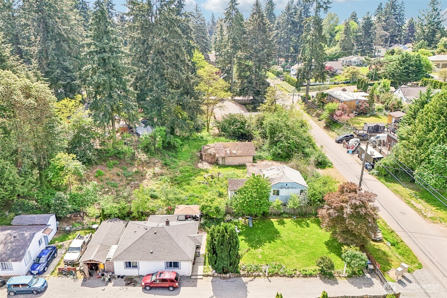 12242 10th Avenue S Seattle WA 98168