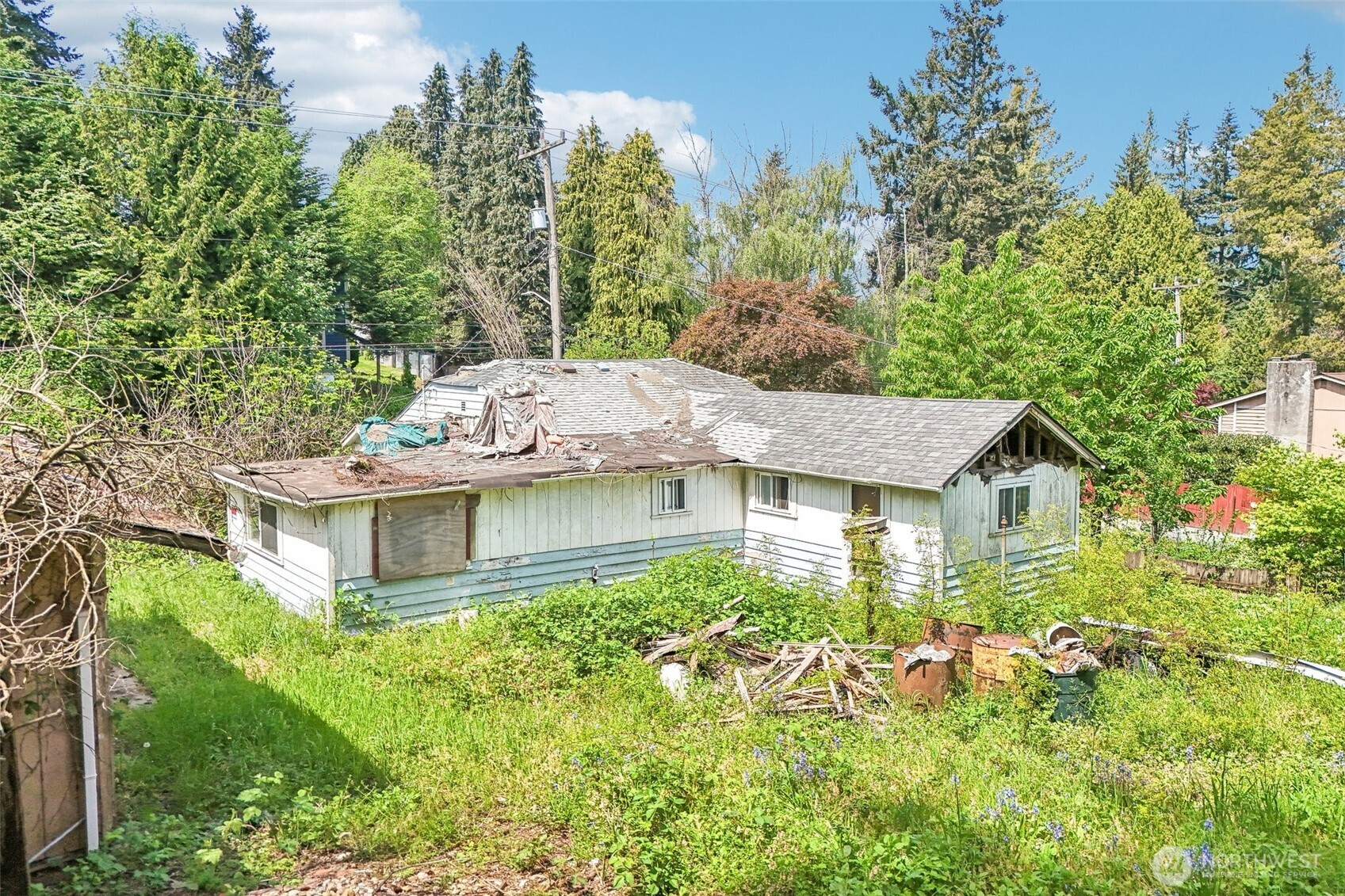 12242 10th Avenue S Seattle WA 98168