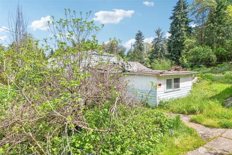 12242 10th Avenue S Seattle WA 98168