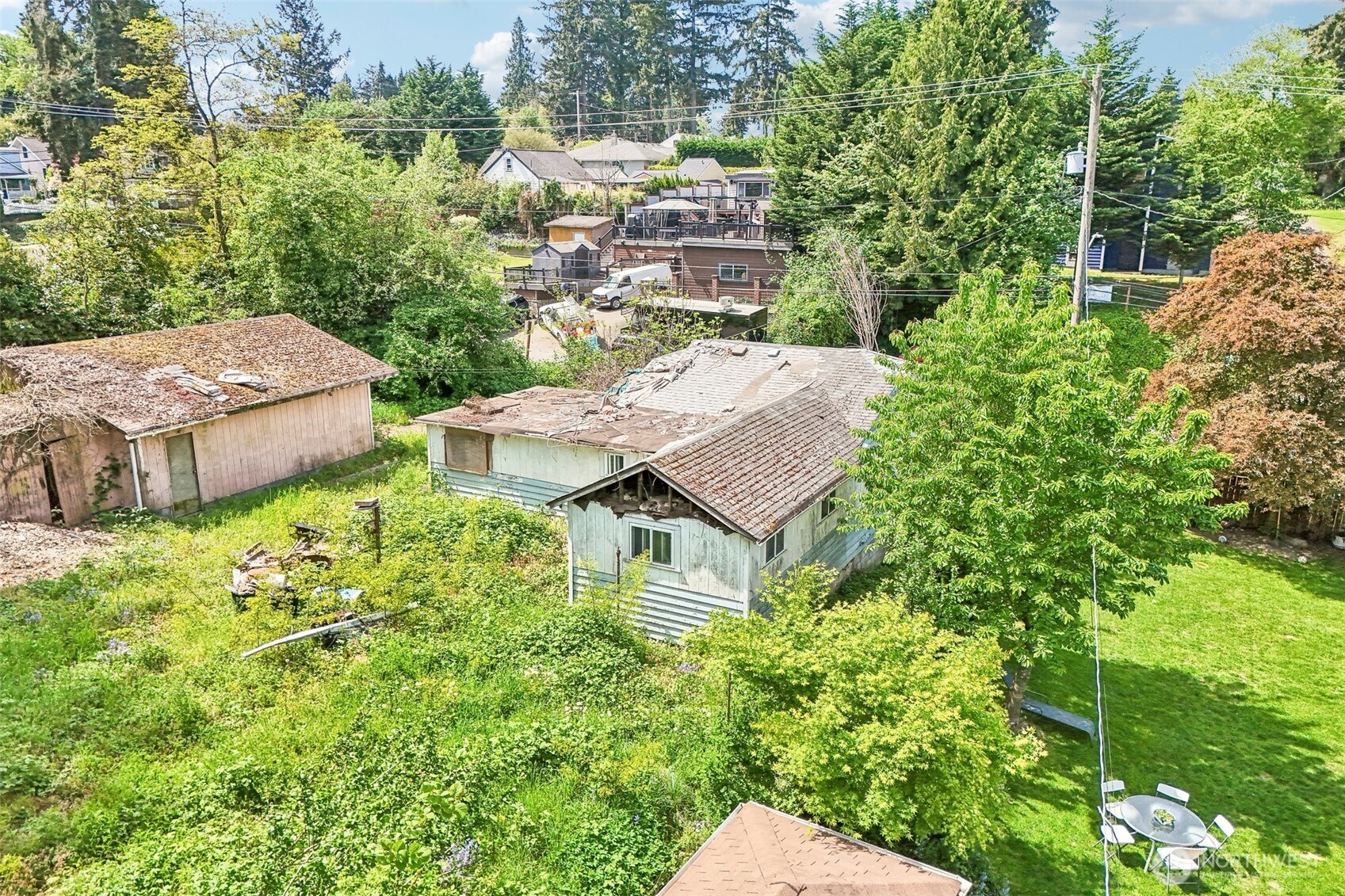 12242 10th Avenue S Seattle WA 98168