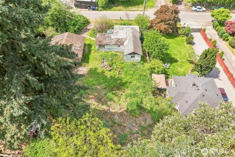 12242 10th Avenue S Seattle WA 98168