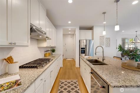 33133 Evergreen Avenue SE Black Diamond WA 98010