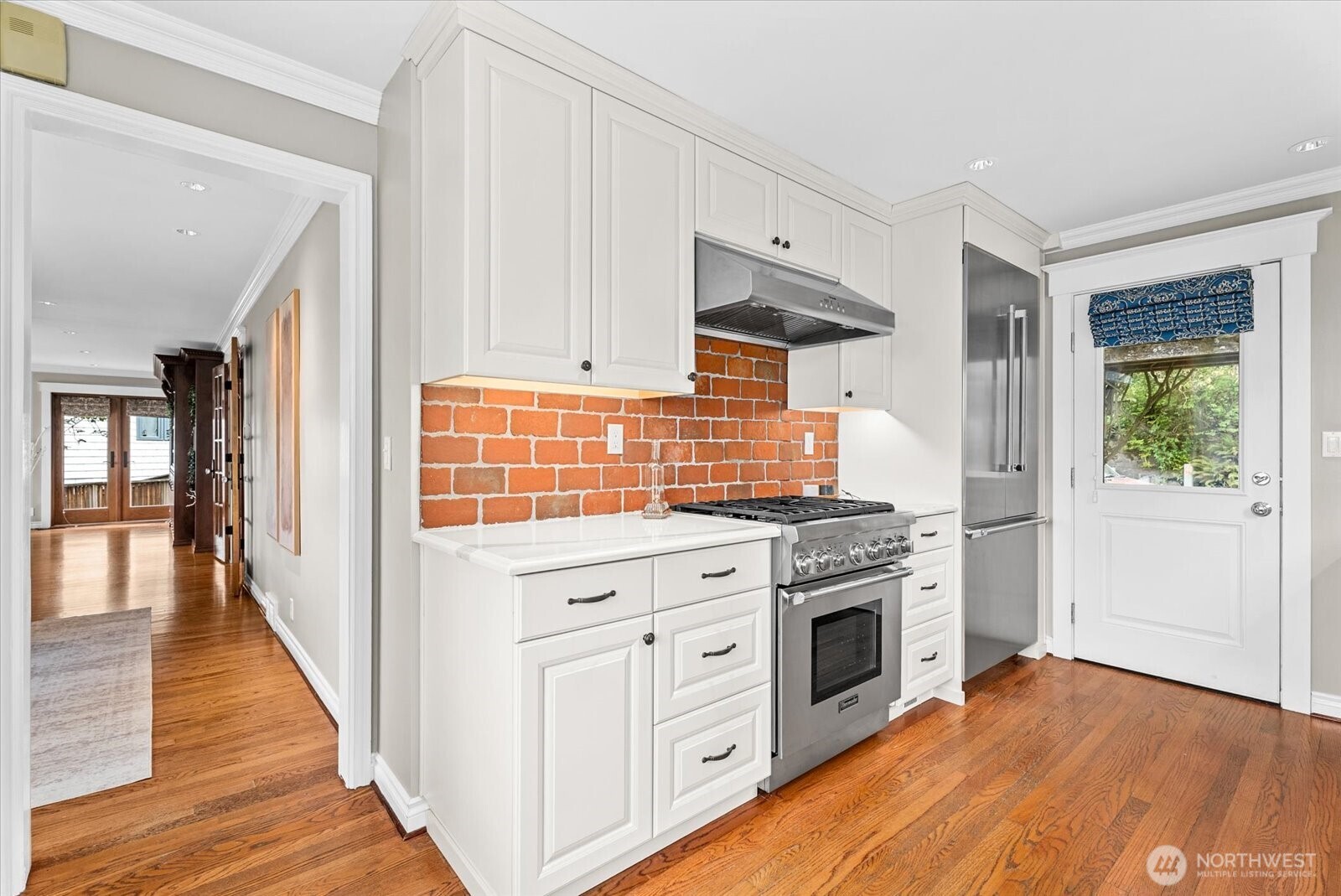 4565 E Laurel Drive NE Seattle WA 98105