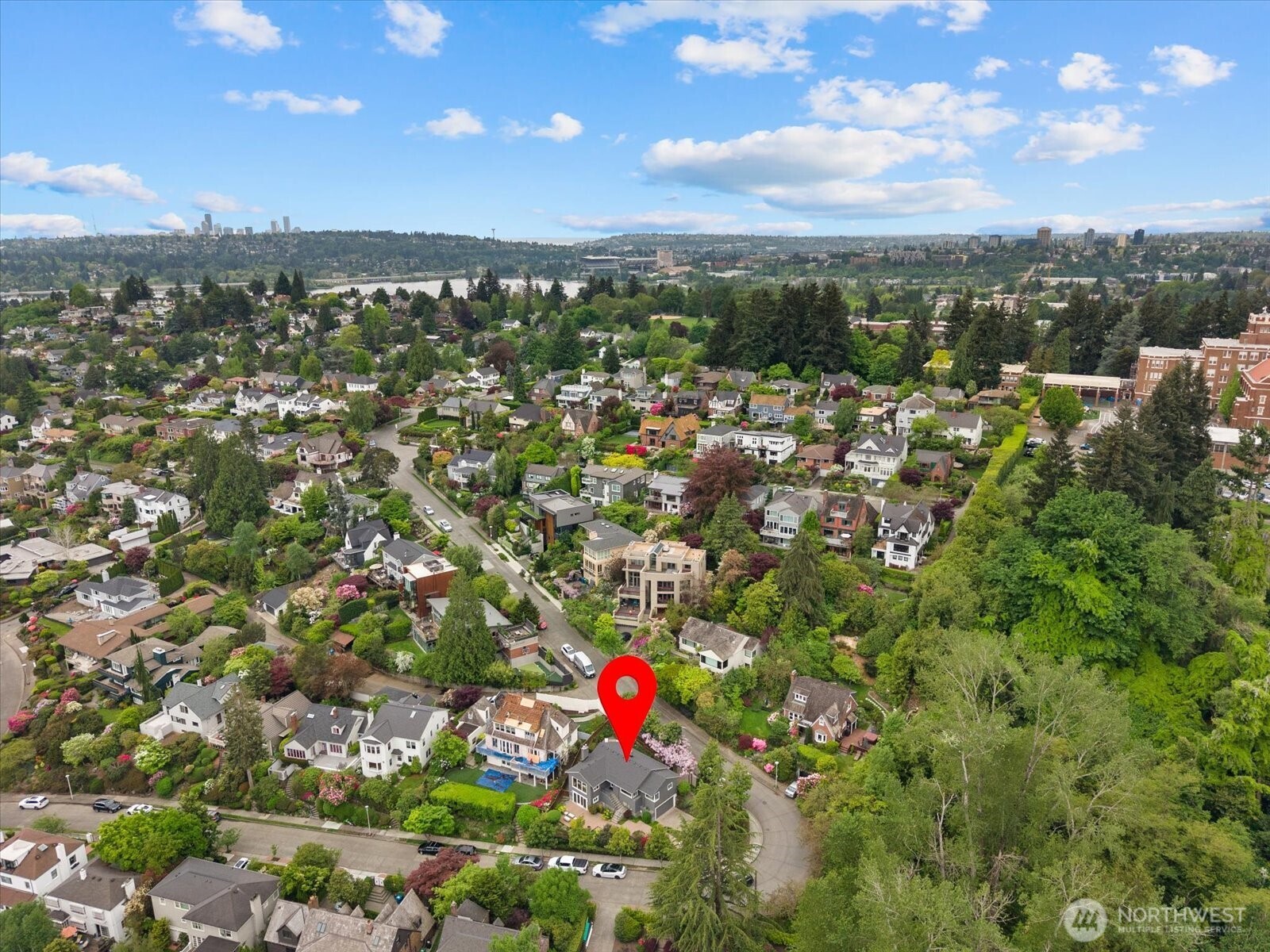 4565 E Laurel Drive NE Seattle WA 98105