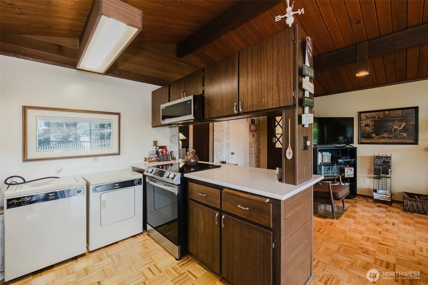 30 NE Alta Vista Drive Belfair WA 98528