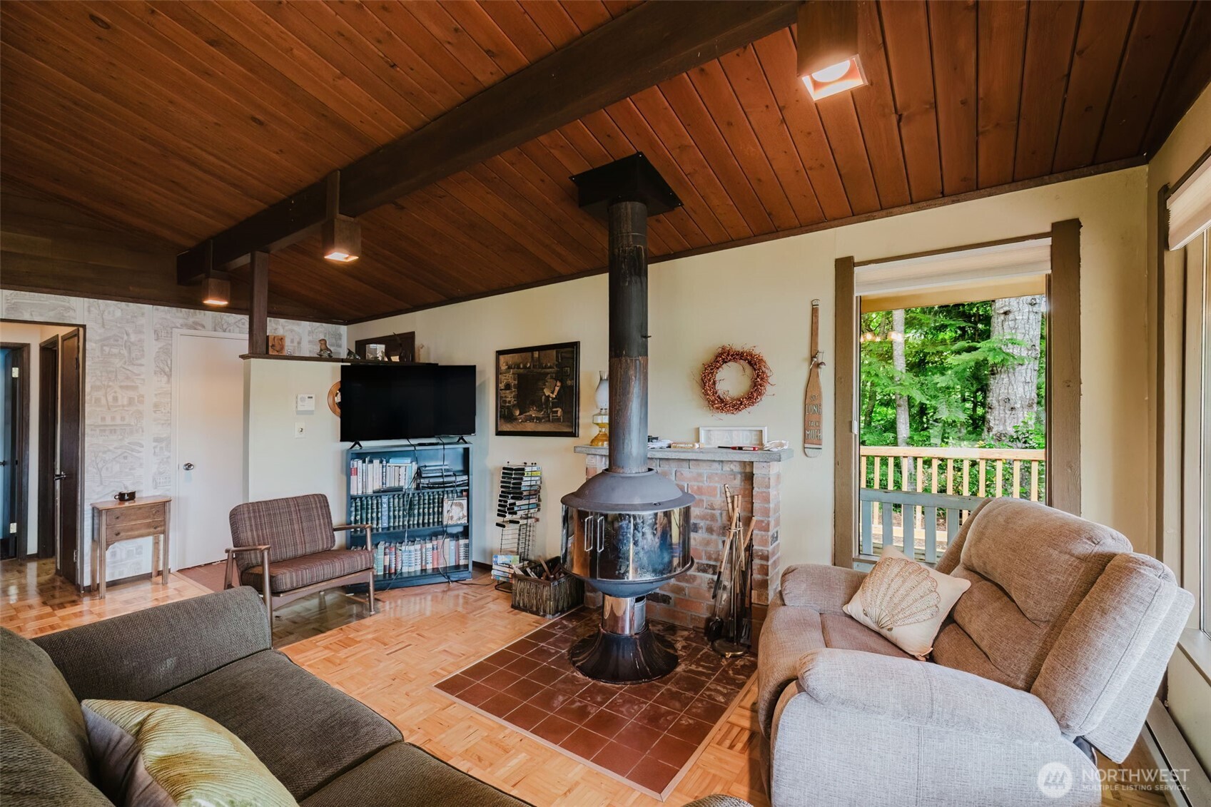 30 NE Alta Vista Drive Belfair WA 98528