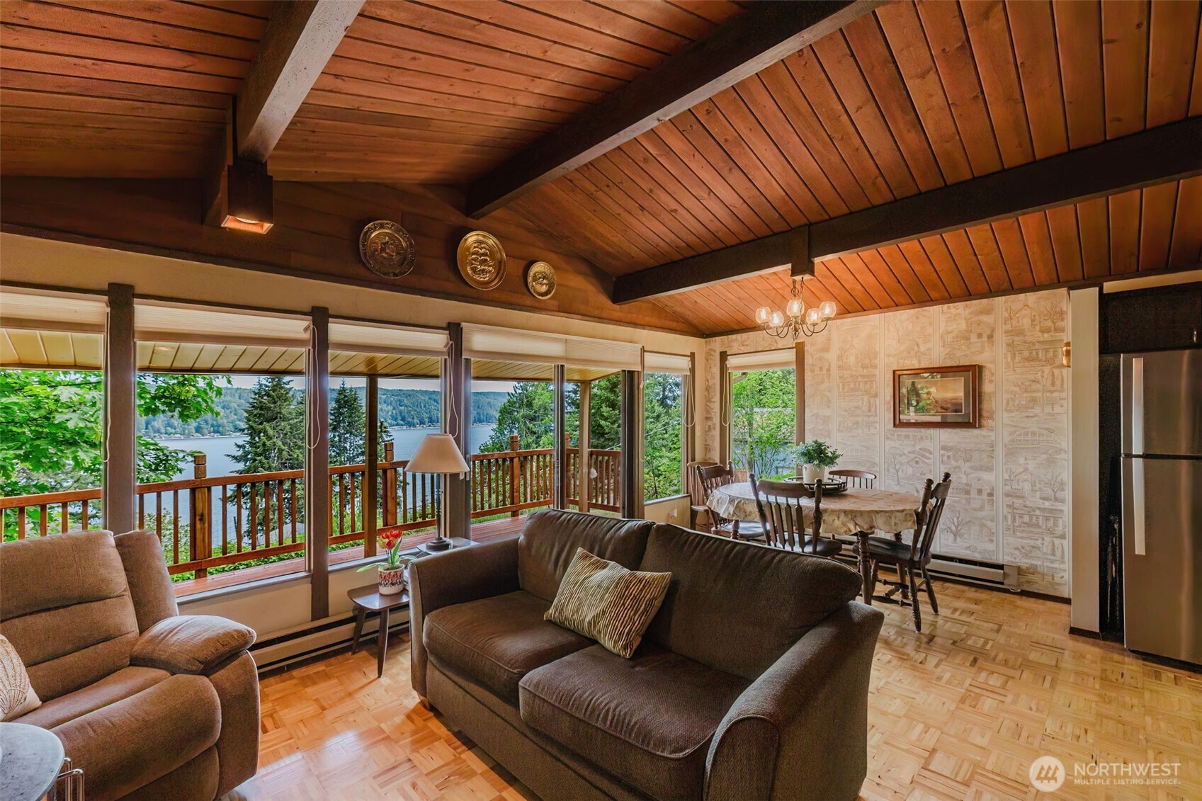 30 NE Alta Vista Drive Belfair WA 98528