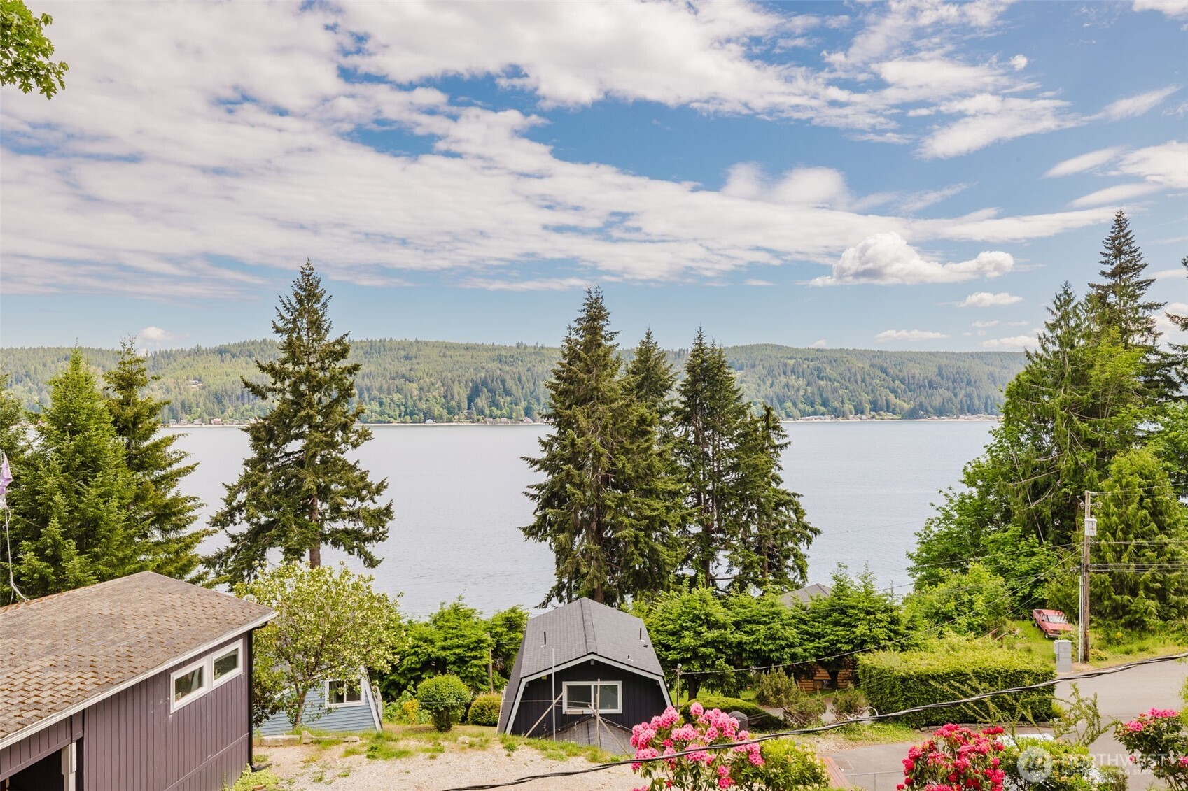 30 NE Alta Vista Drive Belfair WA 98528