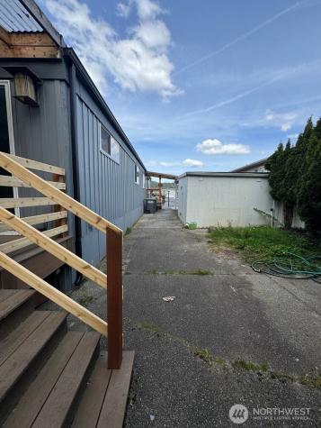 10628 63rd Street Ct E Puyallup WA 98372