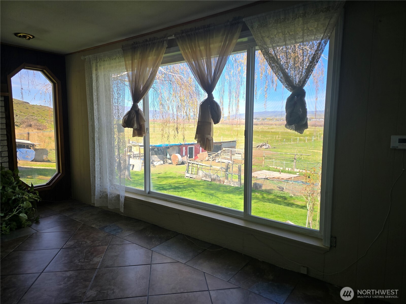 710 Adobe Way Selah WA 98242