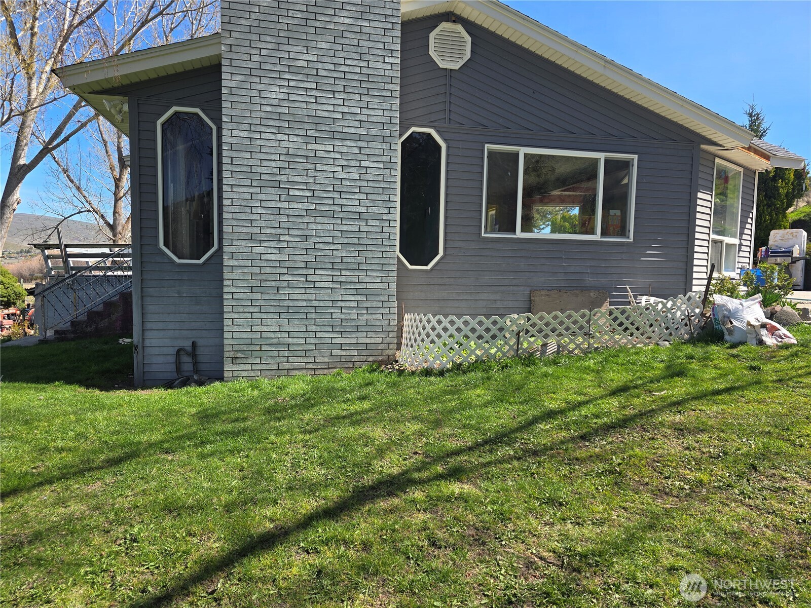 710 Adobe Way Selah WA 98242