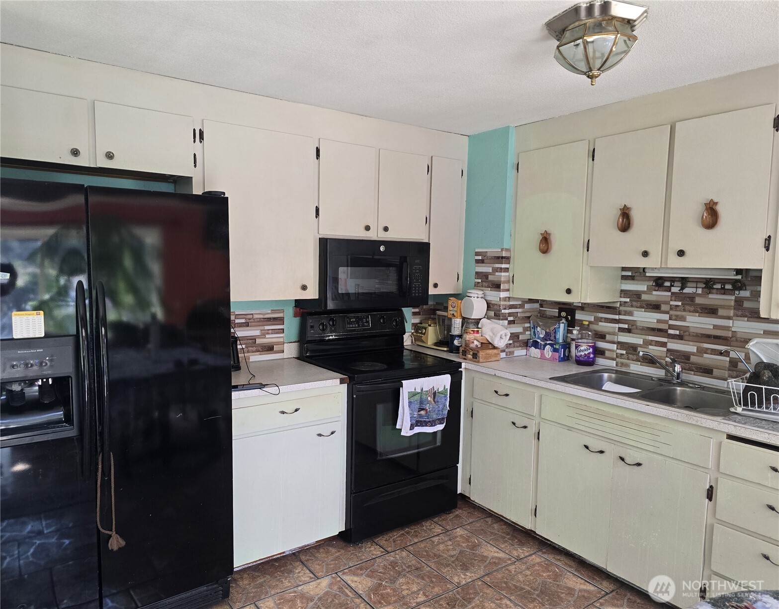 710 Adobe Way Selah WA 98242