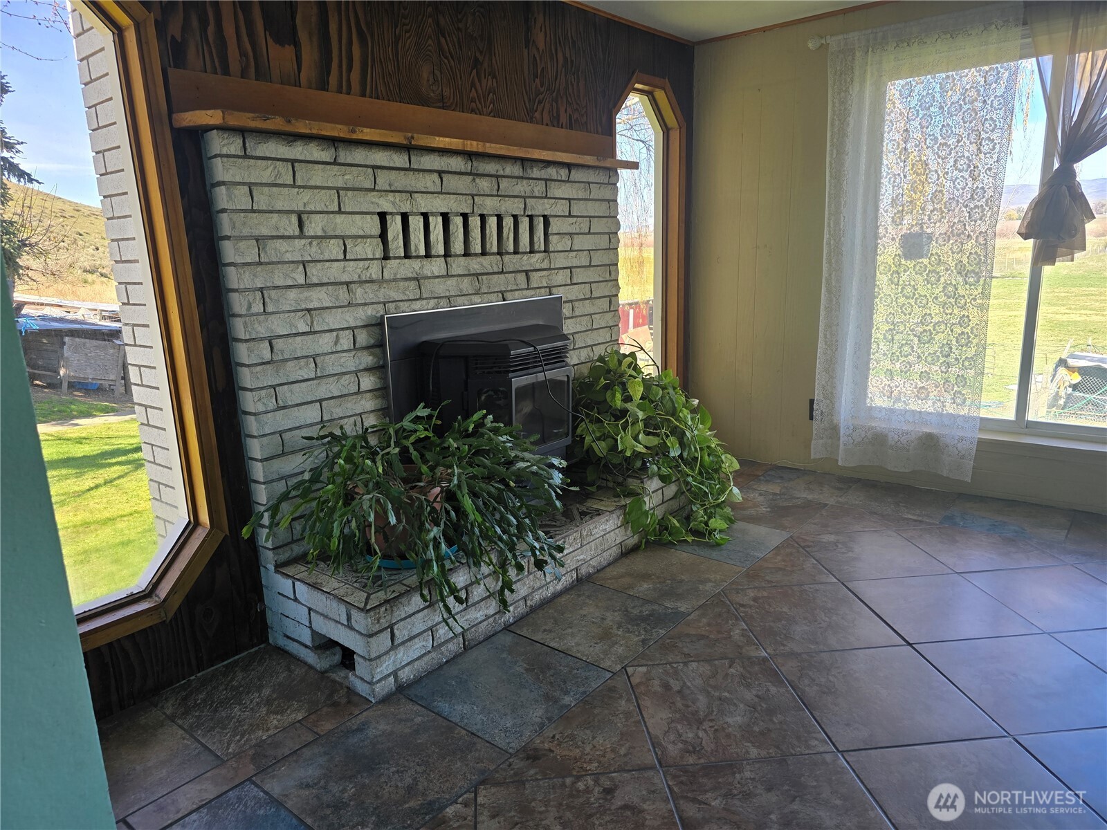 710 Adobe Way Selah WA 98242