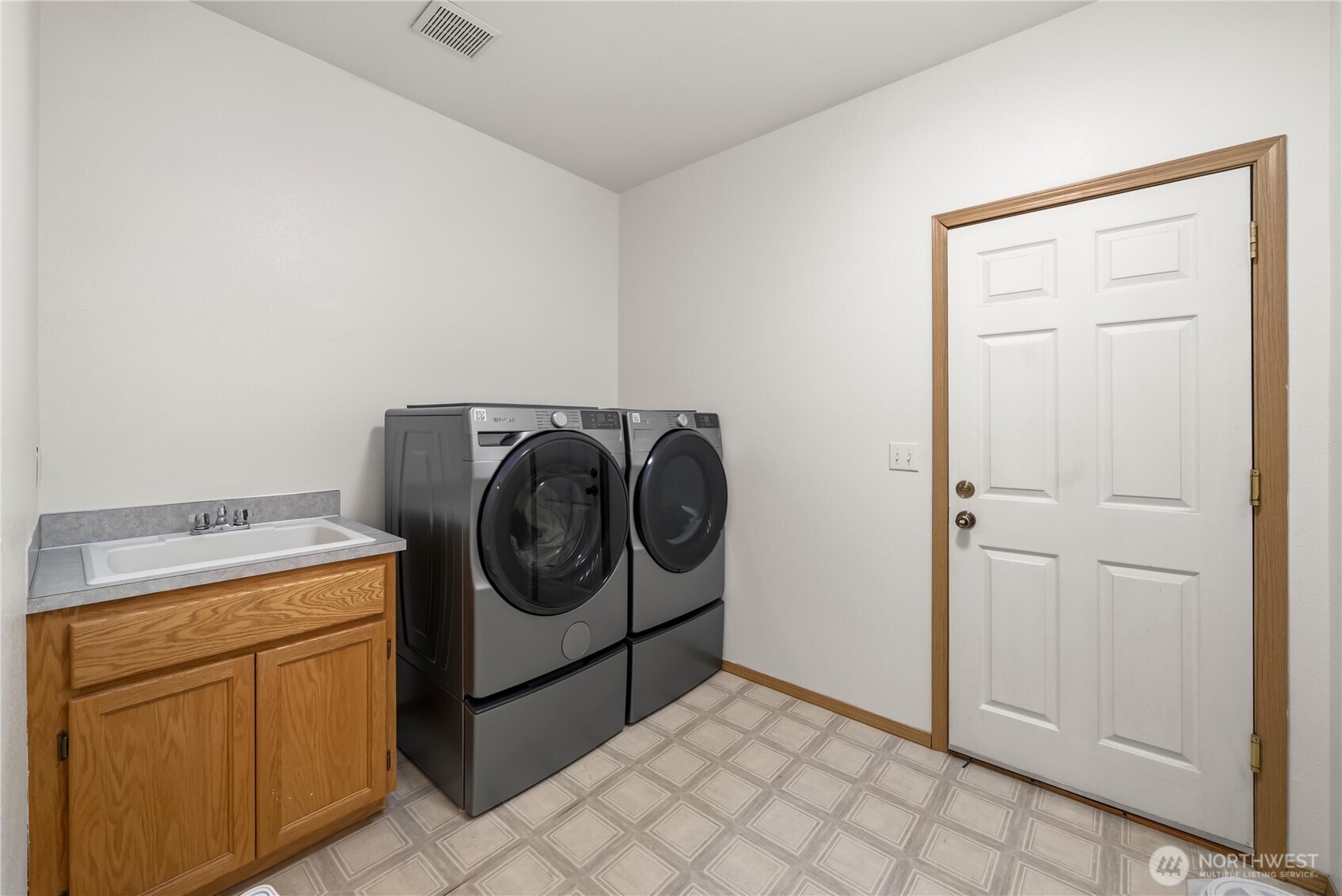 15902 65th Street Ct E Sumner WA 98390
