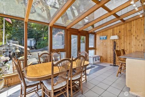 1442 Seacrest Drive Lummi Island WA 98262
