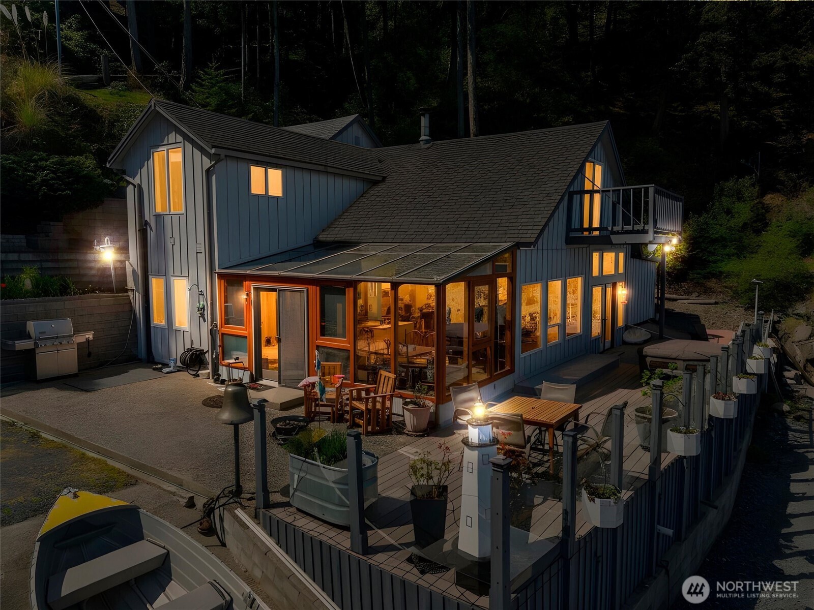 1442 Seacrest Drive Lummi Island WA 98262